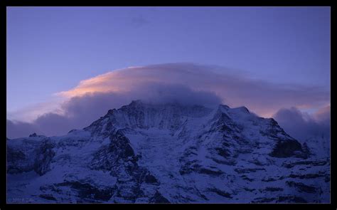 jungfrau morgen|Jungfrau .